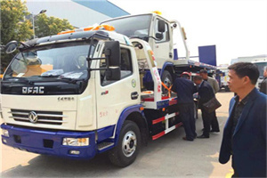 平罗汽车道路救援拖车价格